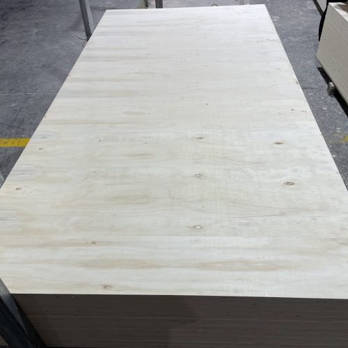 Alternative view of MATPLYWOOD